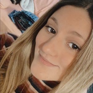 Meet your Posher, Kaylee